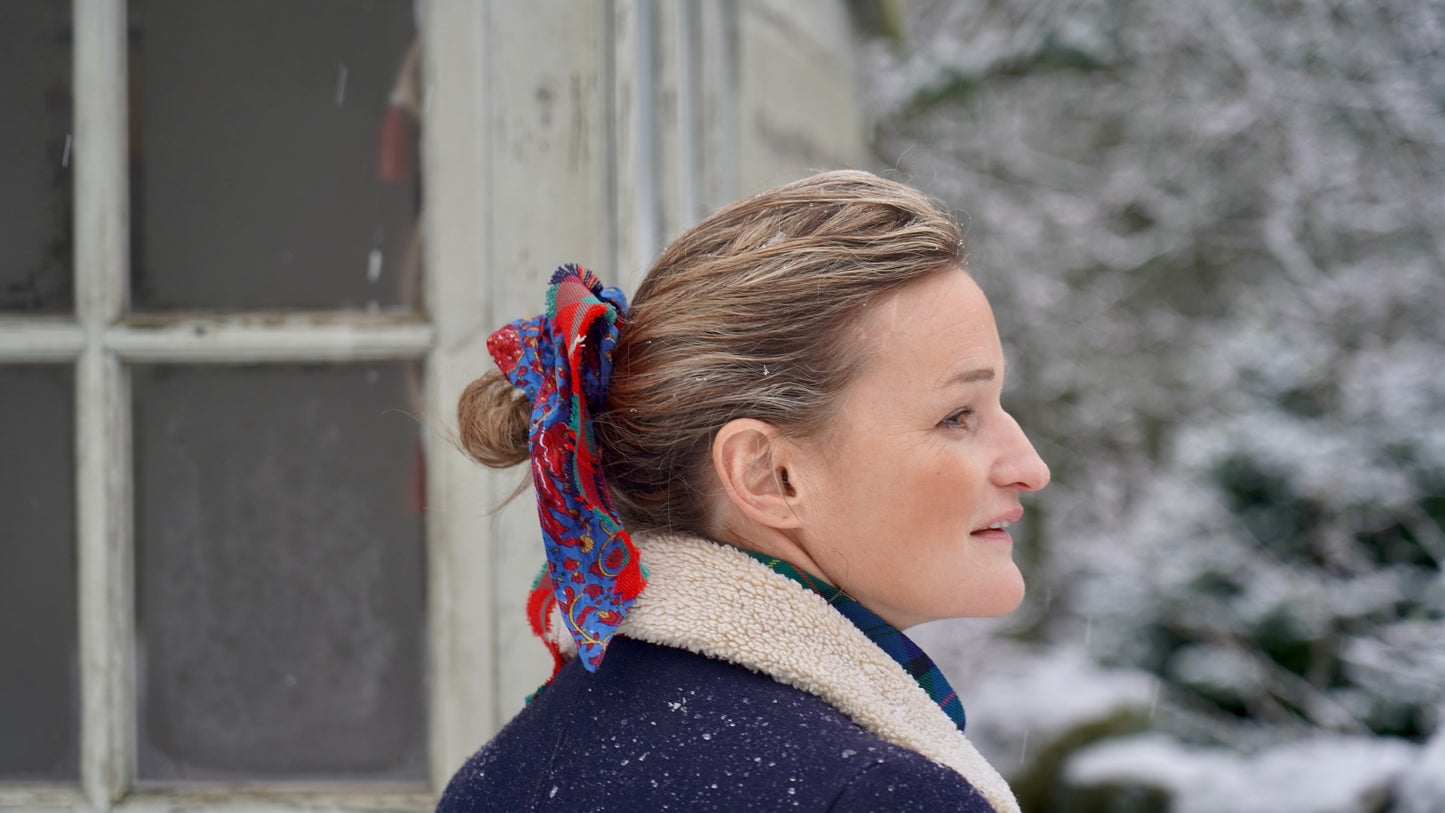 Strathdon scrunchie