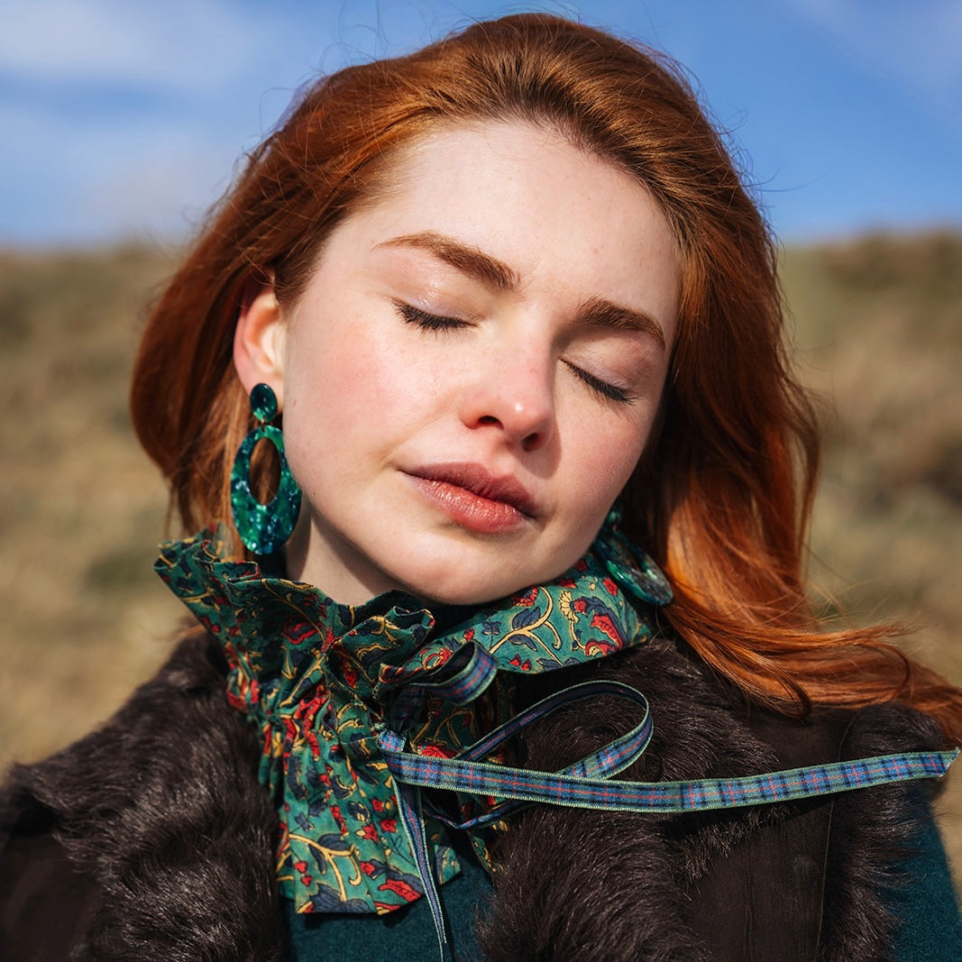 Frilly collar - Drummond teal