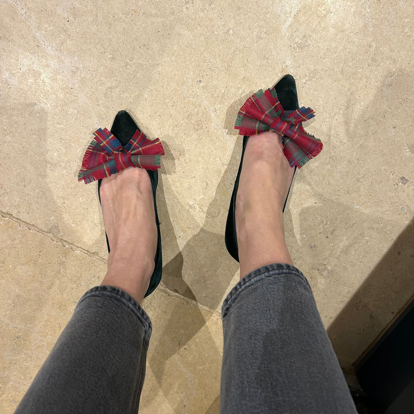 Munro Muted Tartan Shoe Clips