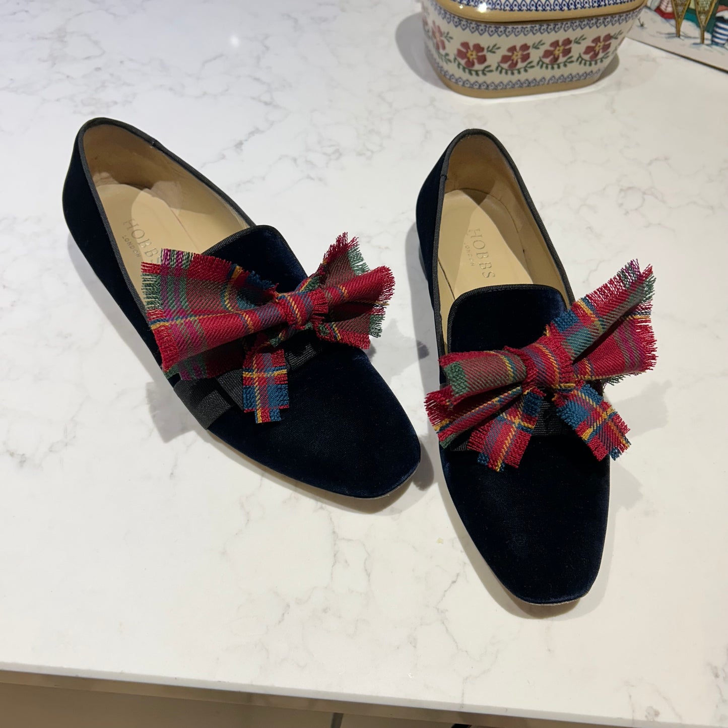 Munro Muted Tartan Shoe Clips